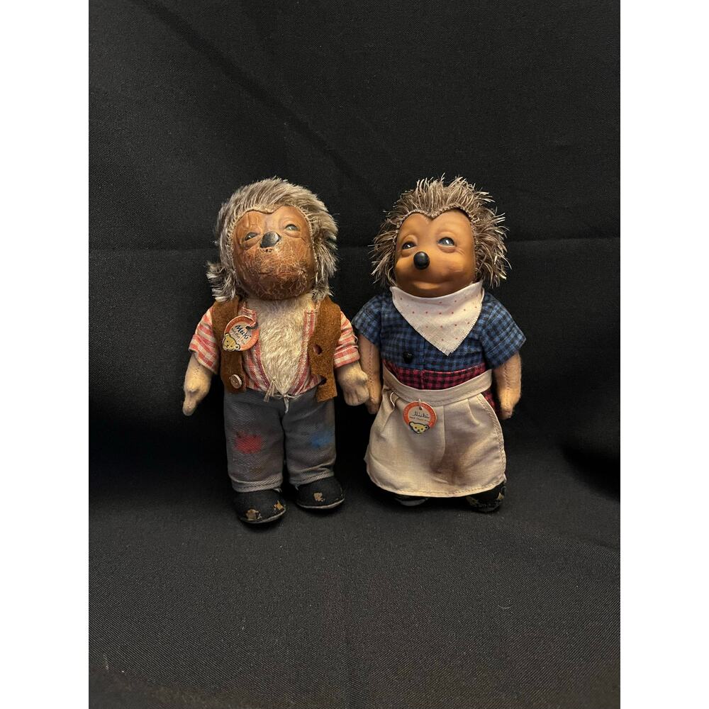 Steiff MUKI MICKI PORCUPINES 7in Vintage Set Cloth Plastic Outfits Display Doll